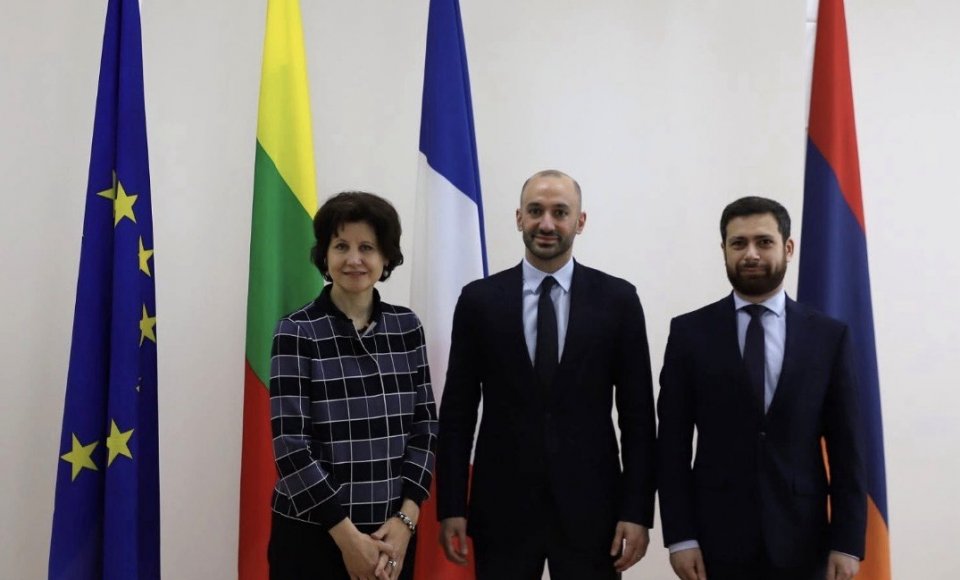 Bendro Lietuvos ir Prancūzijos atstovų vizito metu išreikšta parama Armėnijos europinėms...